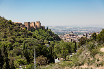Fototapeta premium Views of the Alhambra from the other side of the valley, in the Albaicín neighborhood in Granada, Spain
