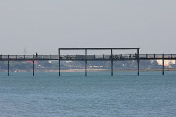 Puente de madera sobre el río San Pedro