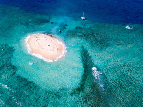 Sand bank in the middle of South Pacific Ocean