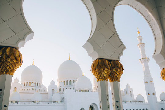 Grand Sheikh Zayed Mosque in Abu Dhabi
