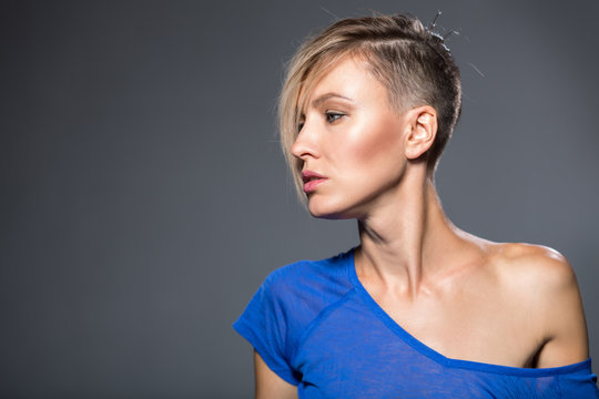 Undercut Girl Images – Browse 1,928 Stock Photos, Vectors, and Video |  Adobe Stock
