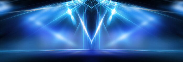 Obraz premium Pusta scena, niebieski neon, abstrakcyjne niebieskie tło. Promienie reflektorów, światło, abstrakcyjny tunel, korytarz.