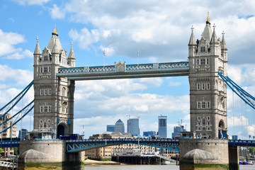 Obraz na płótnie Canvas Tower bridge in London, Great Britain