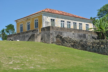 Fototapeta na wymiar fortaleza de anhatomirim - sc
