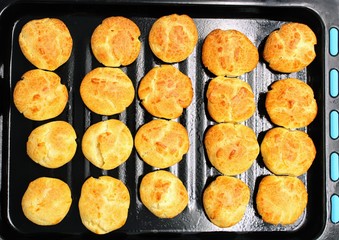 Round and appetizing home made profiteroles