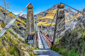 Neuseeland Südinsel - Skippers Hängebrücke über den Shotover River an der Skippers Canyon Road...
