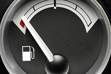 Naklejka premium fuel gauge in truck dashboard - empty