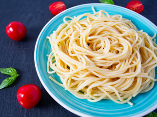 spaghetti bolognese on wooden surface