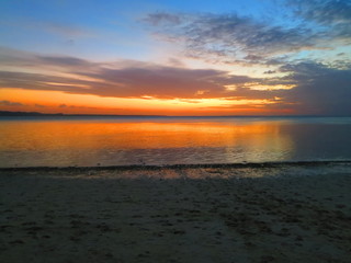 Atardecer en el mar
