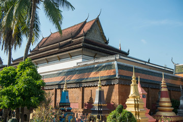 CAMBODIA SIEM REAP WAT PROHM ROTH
