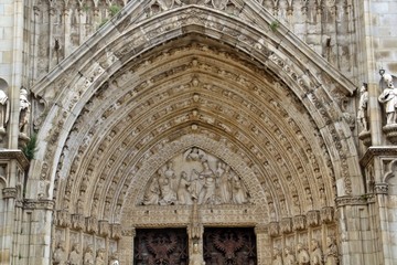 Fototapeta premium Cathedral of Toledo. Architecture and art gothic in Spain. Door of the lyons.