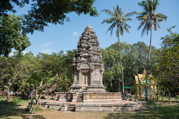 CAMBODIA SIEM REAP WAT DAMNAK