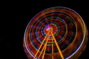 Obraz premium ferris wheel at night