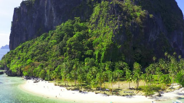 Amazing landscape and Ipil beach full of rocky Pinagbuyutan Island of El Nido, Palawan, Philippines