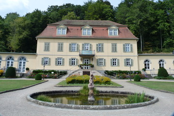Brunnen, Parkanlage und Barockhaus Staatsbad Brückenau