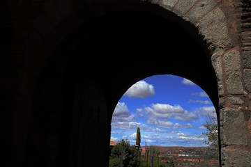 Arco Toledo