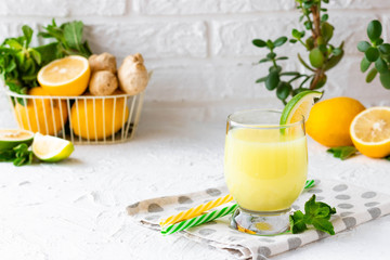 Ginger Mint Lemonade with Lime