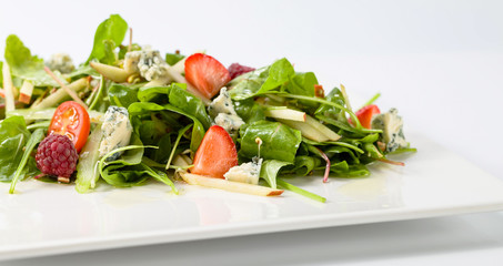 Green salad with Gorgonzola