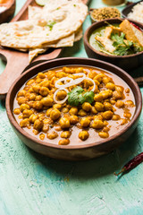 Chola / Chole or Choley Curry with Naan and rice