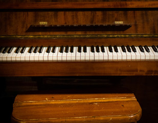 Fototapeta na wymiar Retro stylish piano for sale