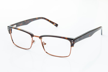 Men's eyeglasses Metal and plastic combonation with tortoise shell.