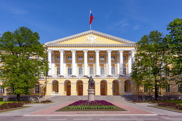 Fototapeta na wymiar Smolny institute, St. Petersburg administration, Russia