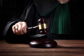 judge hits the gavel