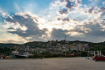 Fototapeta na wymiar Mediterrane Stadt in der Abendsonne