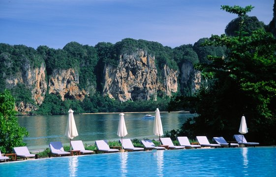 badepool in krabi,thailand