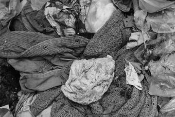Old garbage Household It is a large quantity of waste. And it's tricky to handle and eliminate.	