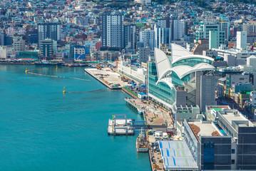 Fototapeta na wymiar busan harbor, the largest port in South Korea