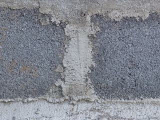Mur en parpaing avec joint en beton
