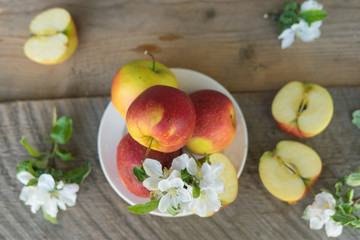 apples i