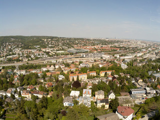 Obraz premium Himmelhofwiese mit Blick auf Wien von oben, Wien, Österreich