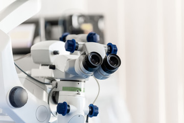 Equipment for ophthalmic operations in the operating room