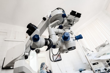 Equipment for ophthalmic operations in the operating room