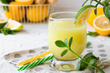 Ginger Mint Lemonade with Lime