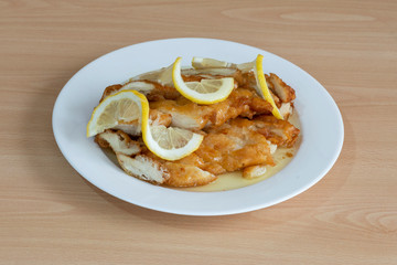 Pollo con salsa Limón