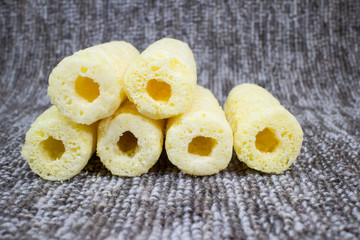 Roller corn snack, snack from corn product