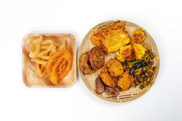 iftar set Piaju pakora beguni black chickpeas ghugni potato chop dates snack fried food