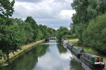 Fototapeta na wymiar View of the Grand Union Canal near Northolt