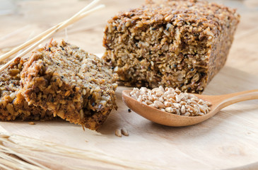 grain bread on cutting board