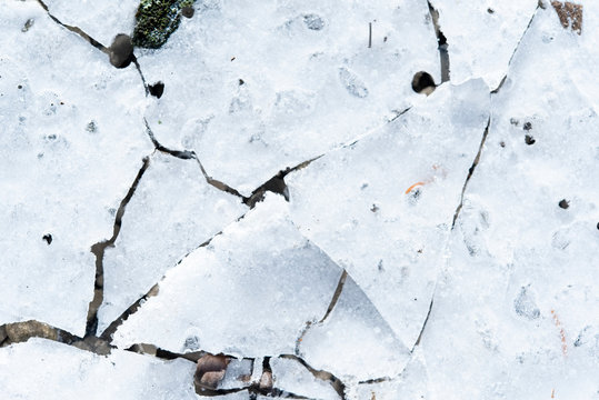 Cracked ice