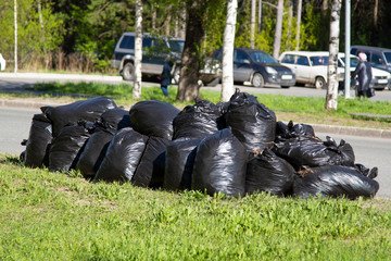 Garbage collection on the streets and storage in bags.