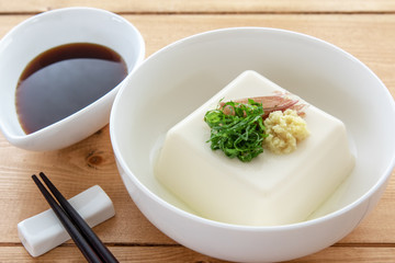 冷奴の茗荷と生姜と青じその薬味