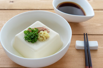 冷奴の茗荷と生姜と青じその薬味