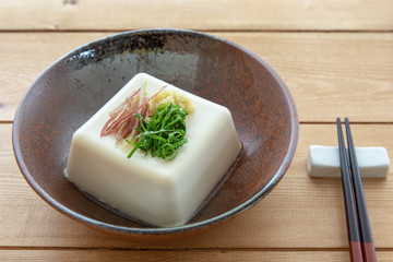 冷奴の茗荷と生姜と青じその薬味