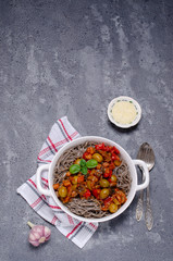 Buckwheat noodles with vegetables