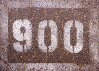 the numbers on the asphalt 900