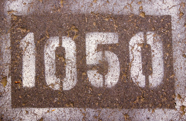 the numbers on the asphalt 1050